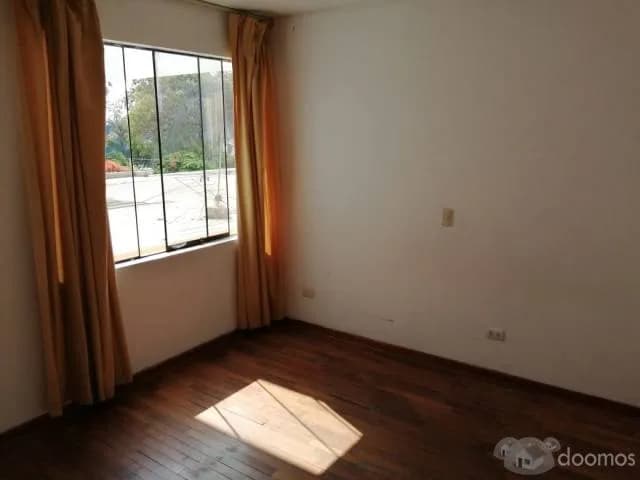 HERMOSO DEPARTAMENTO EN SURQUILLO CON VISTA A PARQUE — foto 3