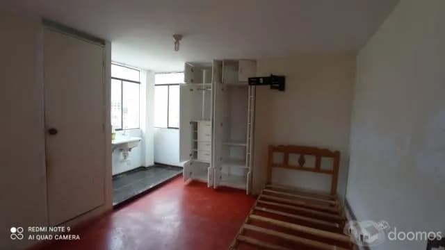Se alquila HABITACION 350 soles los portales — foto 1