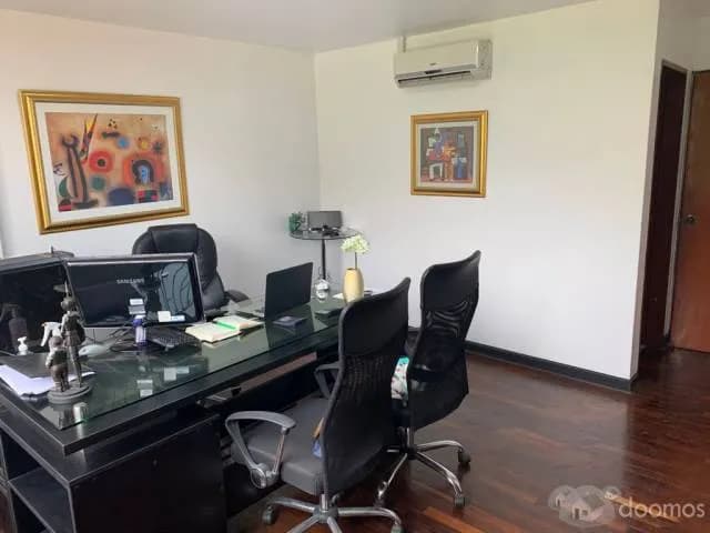 CASA EN LA MOLINA FRENTE A PARQUE — foto 4
