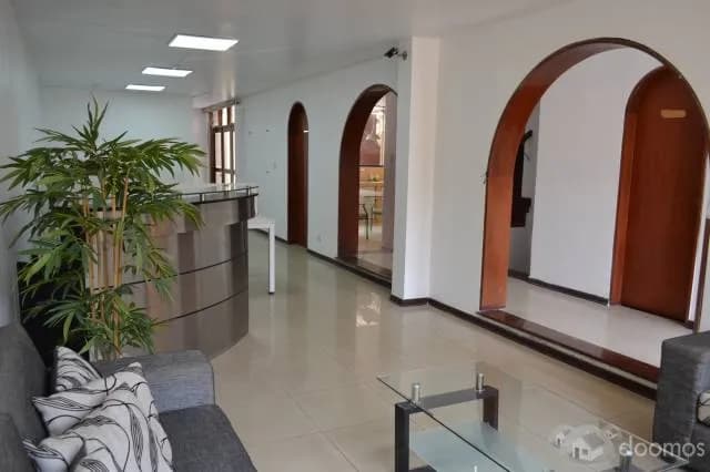 CASA EN LA MOLINA FRENTE A PARQUE — foto 6
