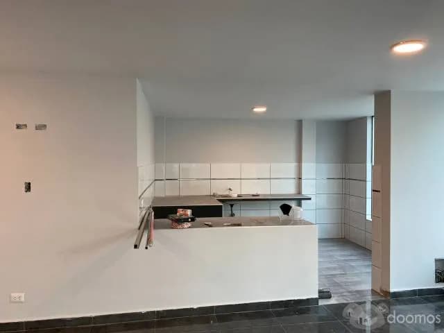 Local Comercial en 2do Piso de Estreno 271 m² — foto 2