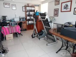 VENDO DÚPLEX CERCA AL ÓVALO HIGUERETA