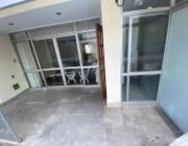 LINDA CASA EN SAN BORJA - SOLO PRIMER PISO — foto 6