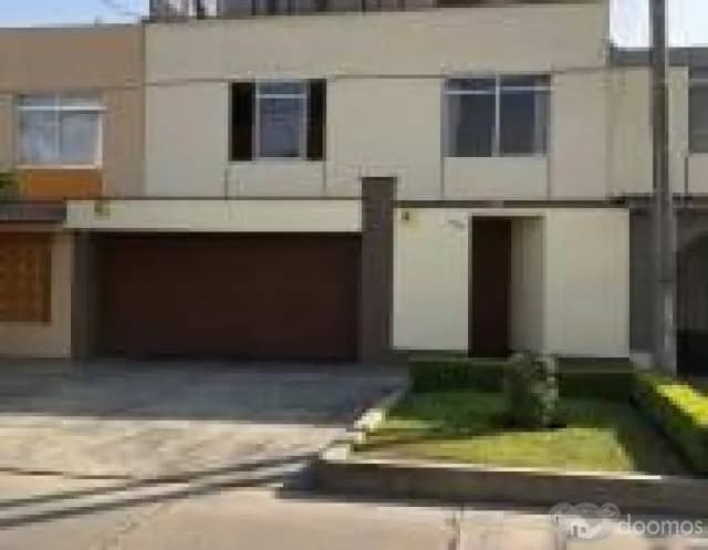 LINDA CASA EN SAN BORJA - SOLO PRIMER PISO — foto 7