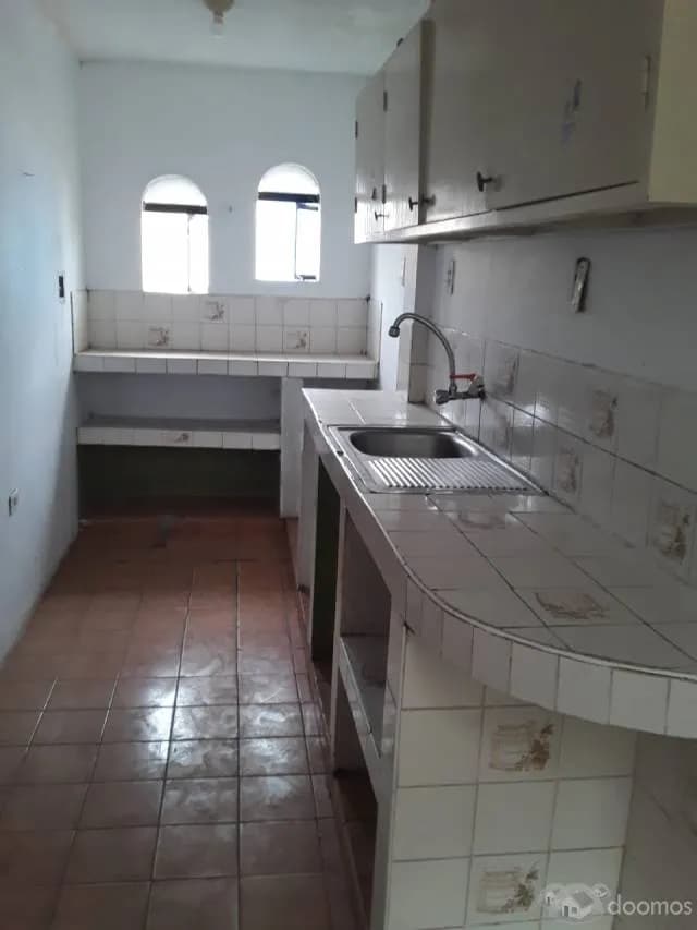 Alquilo Departamento en Villarreal Chiclayo — foto 1