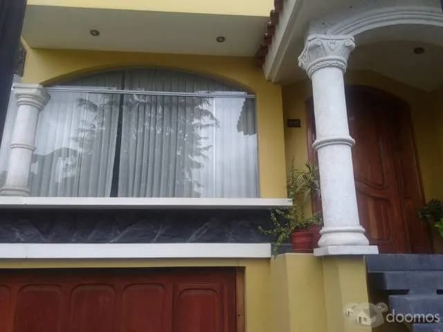 ALQUILO AMPLIA Y BONITA CASA EN JLBYR — foto 1