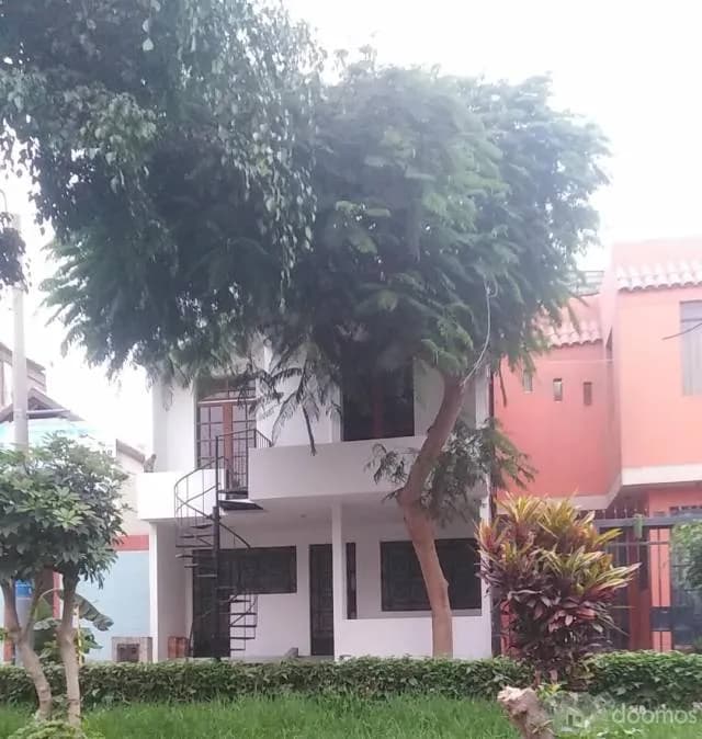 CASA DE 2 PISOS EN VENTA, NO AMOBLADA — foto 1