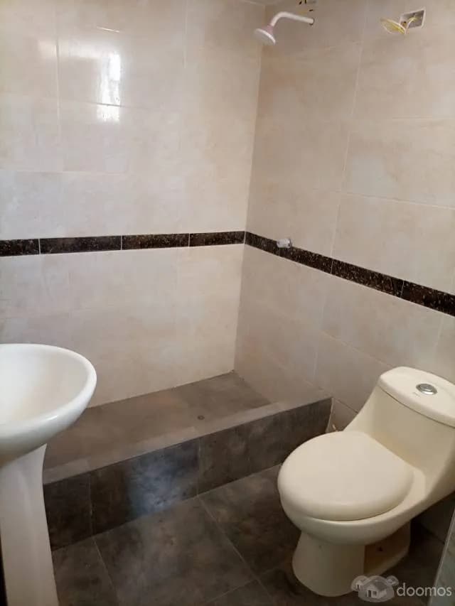 Alquilo Departamento 2 Habitaciones, un Baño - Comas — foto 3
