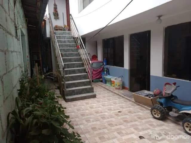 EN VENTA CASA EN URB. LOS NOGALES - SAN SEBASTIAN — foto 2