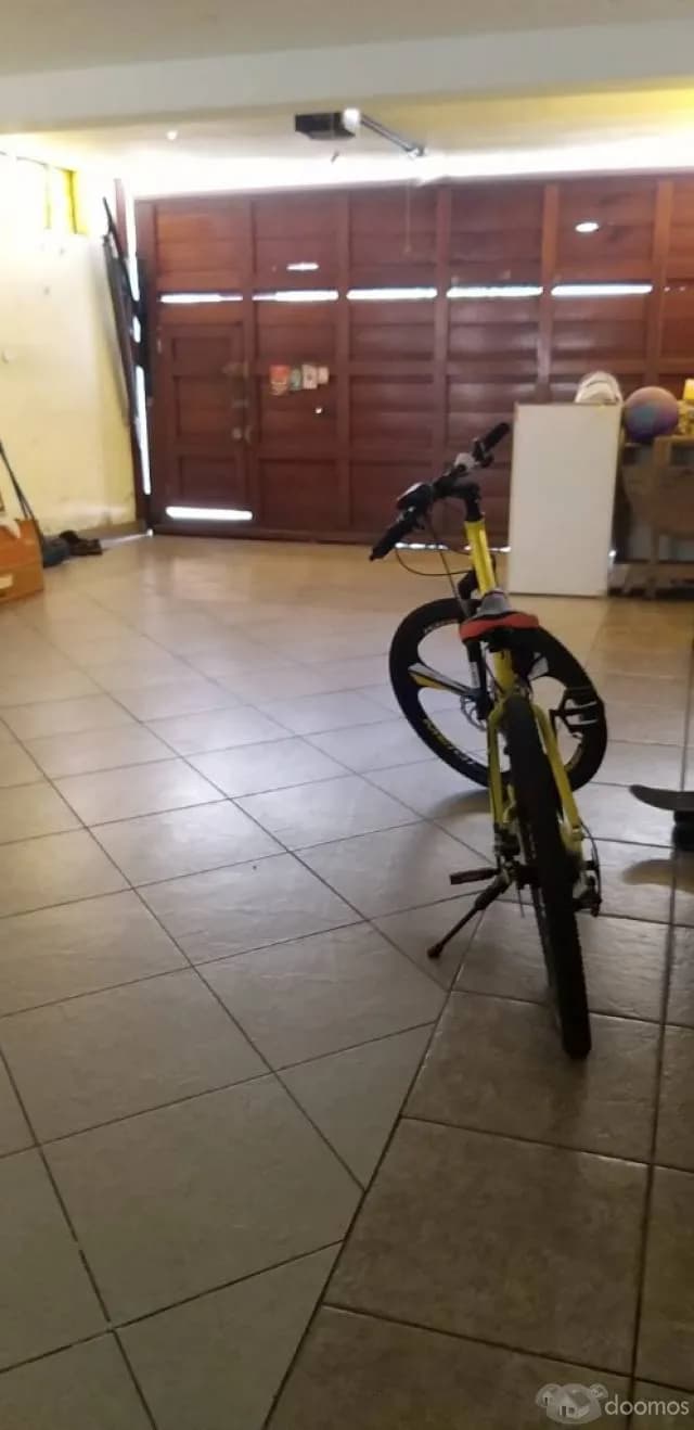 Venta Casa 2 pisos en Esquina 296 M2 en Surco — foto 6