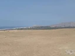 Se Vende Terreno de 12,000 m2, en Villa el Salvador