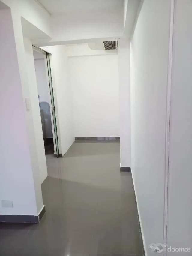 AQLUILER DE OFICINA O CONSULTORIO — foto 3