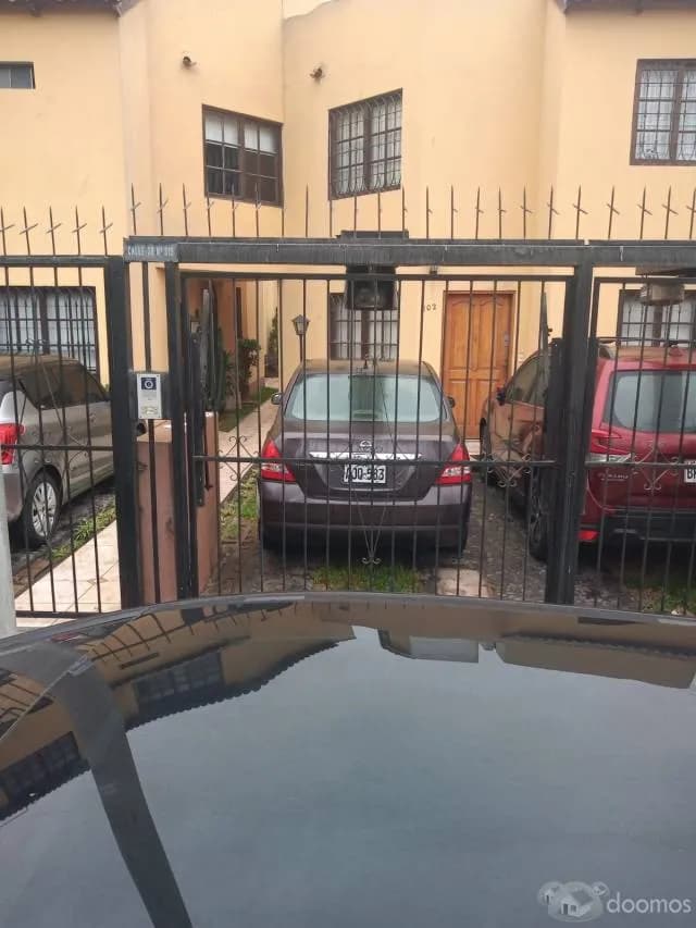 CASA EN CONDOMINIO SAN BORJA LISTA PARA HABITAR — foto 1