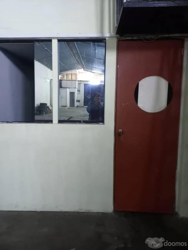 SE RENTA LOCAL DE 190 METROS CUADRADOS — foto 3