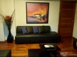 Departamento full amoblado en primer piso.