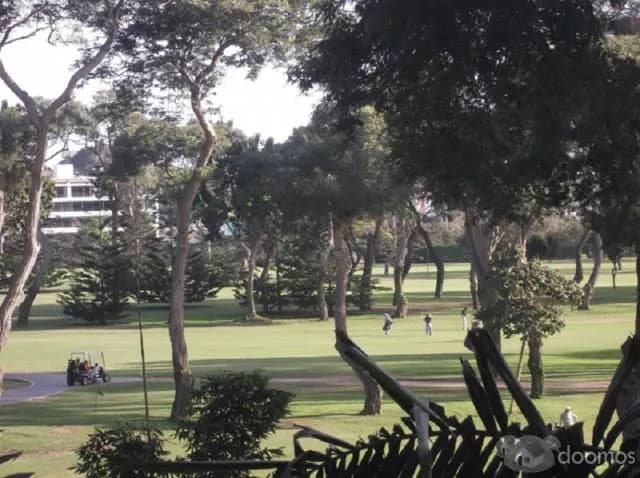 EXCLUSIVO DEPARTAMENTO FRENTE AL GOLF — foto 3