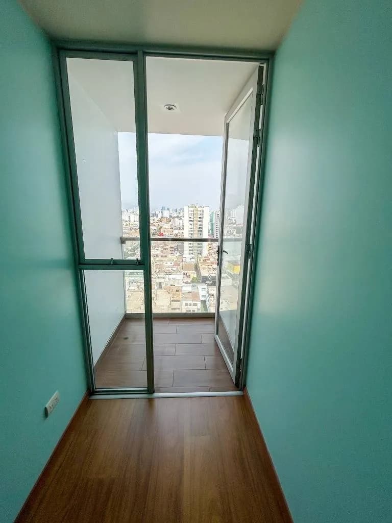 DEPARTAMENTO + COCHERA EN VENTA EN AV BRASIL - PISO 17 — foto 9