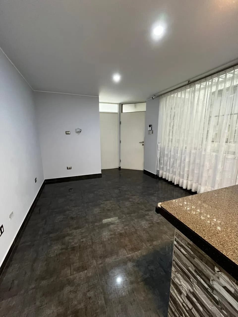 LINDO MINI DEPARTAMENTO EN ALQUILER - CERCADO DE LIMA — foto 7
