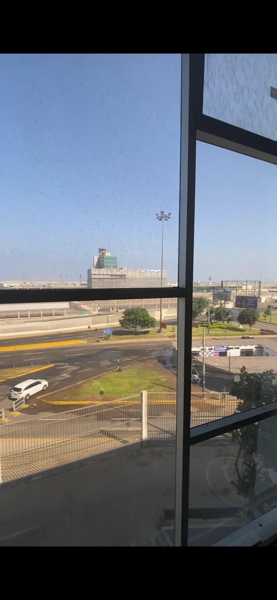 OFICINA EN CENTRO AEREO COMERCIAL CALLAO — foto 1