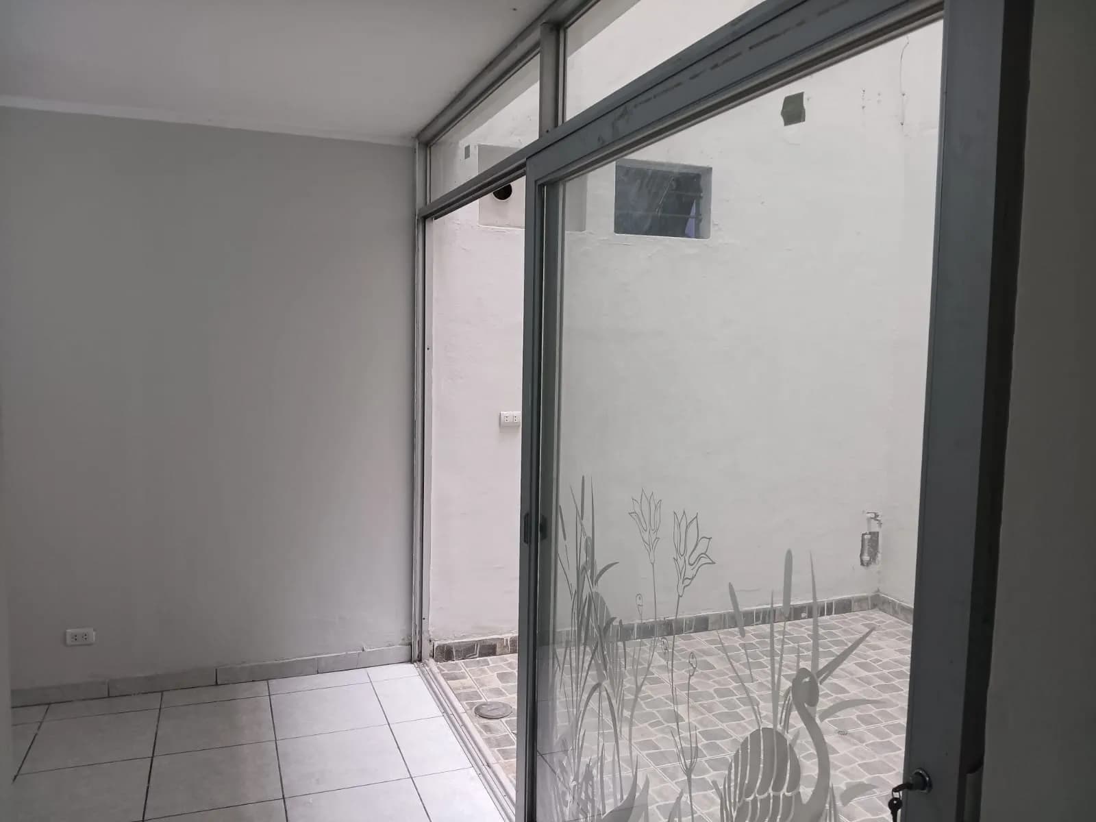 VENTA DEPARTAMENTO OFICINA CANADA LA VICTORIA — foto 3