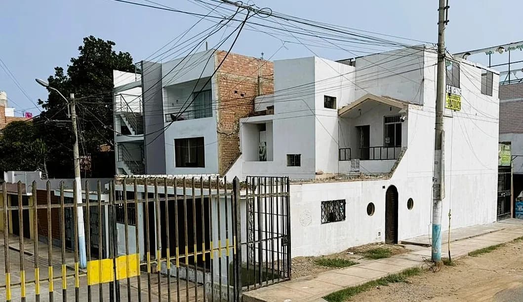 Casa a Precio de Terreno, La Perla — foto 1