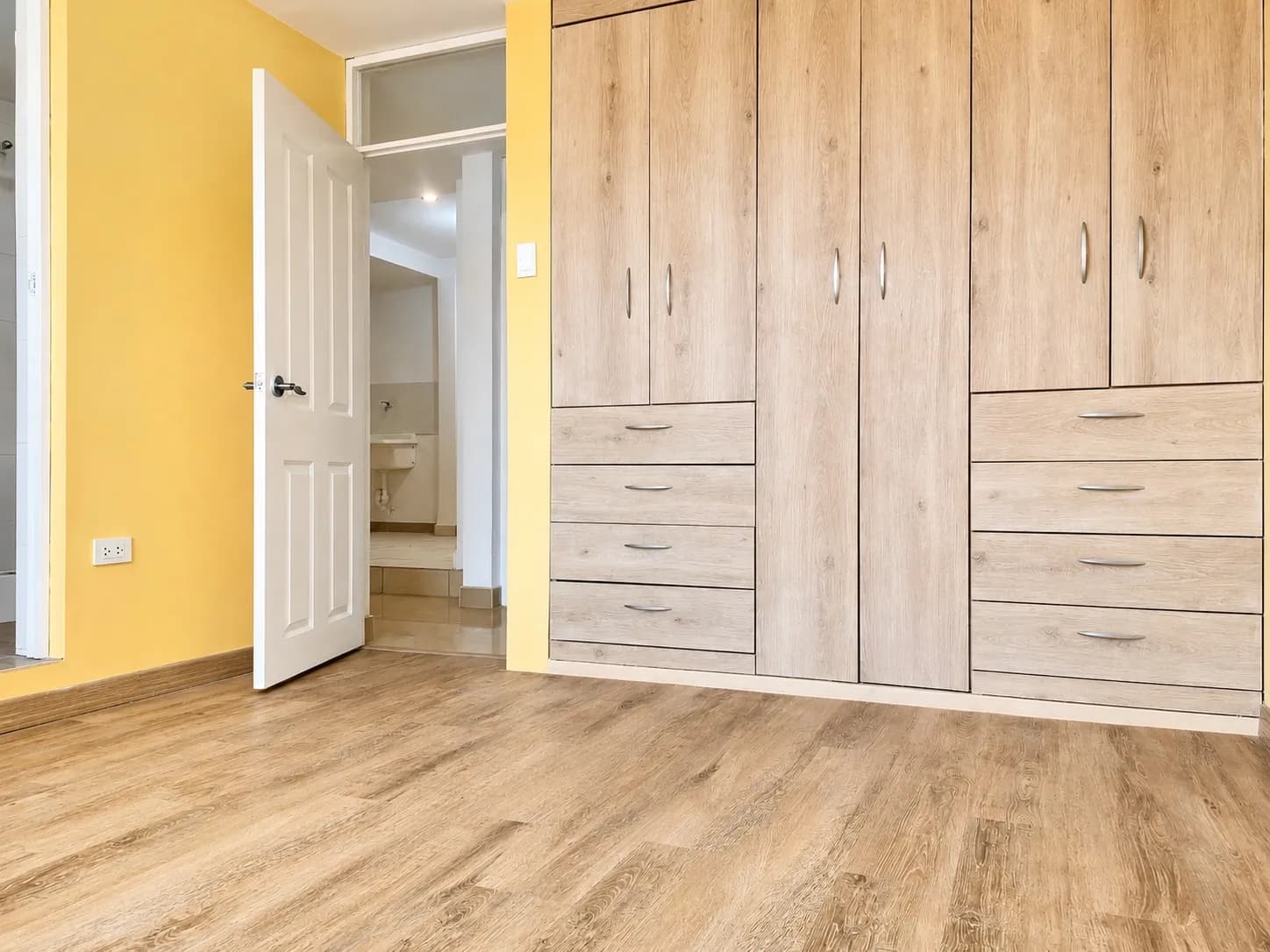DEPARTAMENTO EN VENTA EN JLBYR A 2 CUADRAS DE USMP — foto 9