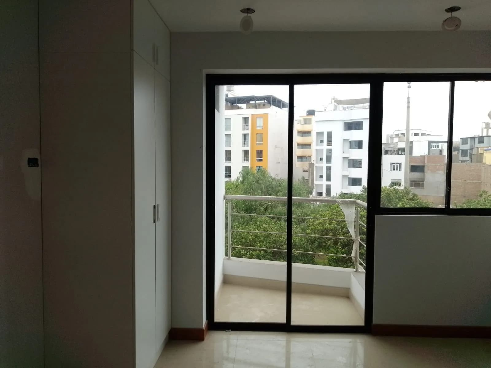 Alquilo Dep en Santa Rosa de Surco — foto 3