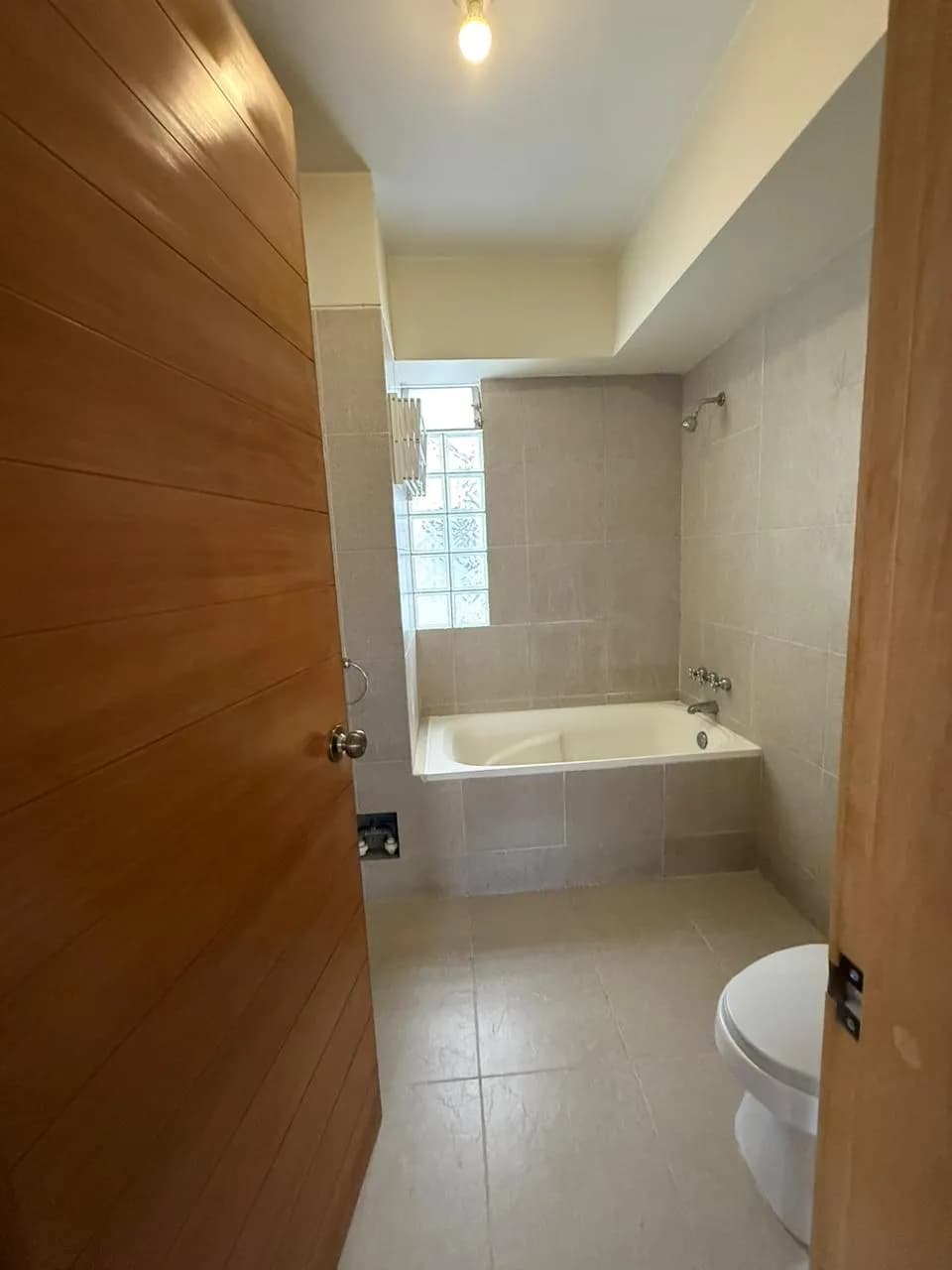 Amplio departamento en Primer piso — foto 4