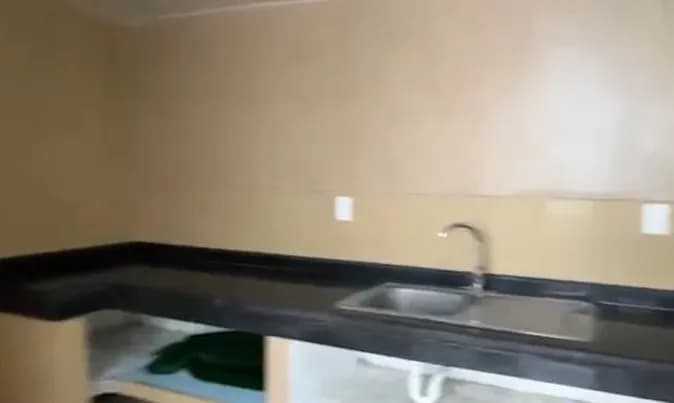 casa de 3 pisos con 5 habitaciones en chiclayo — foto 11