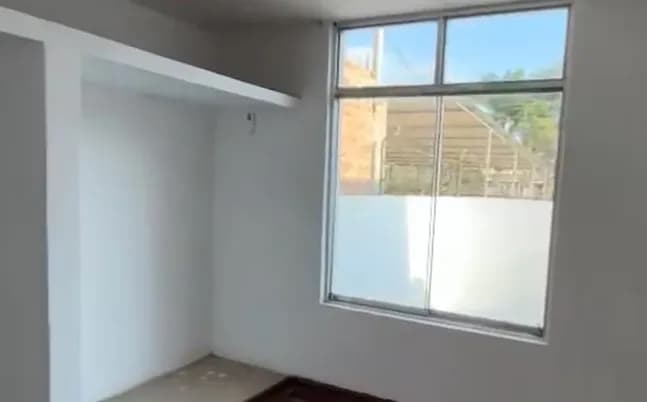casa de 3 pisos con 5 habitaciones en chiclayo — foto 9