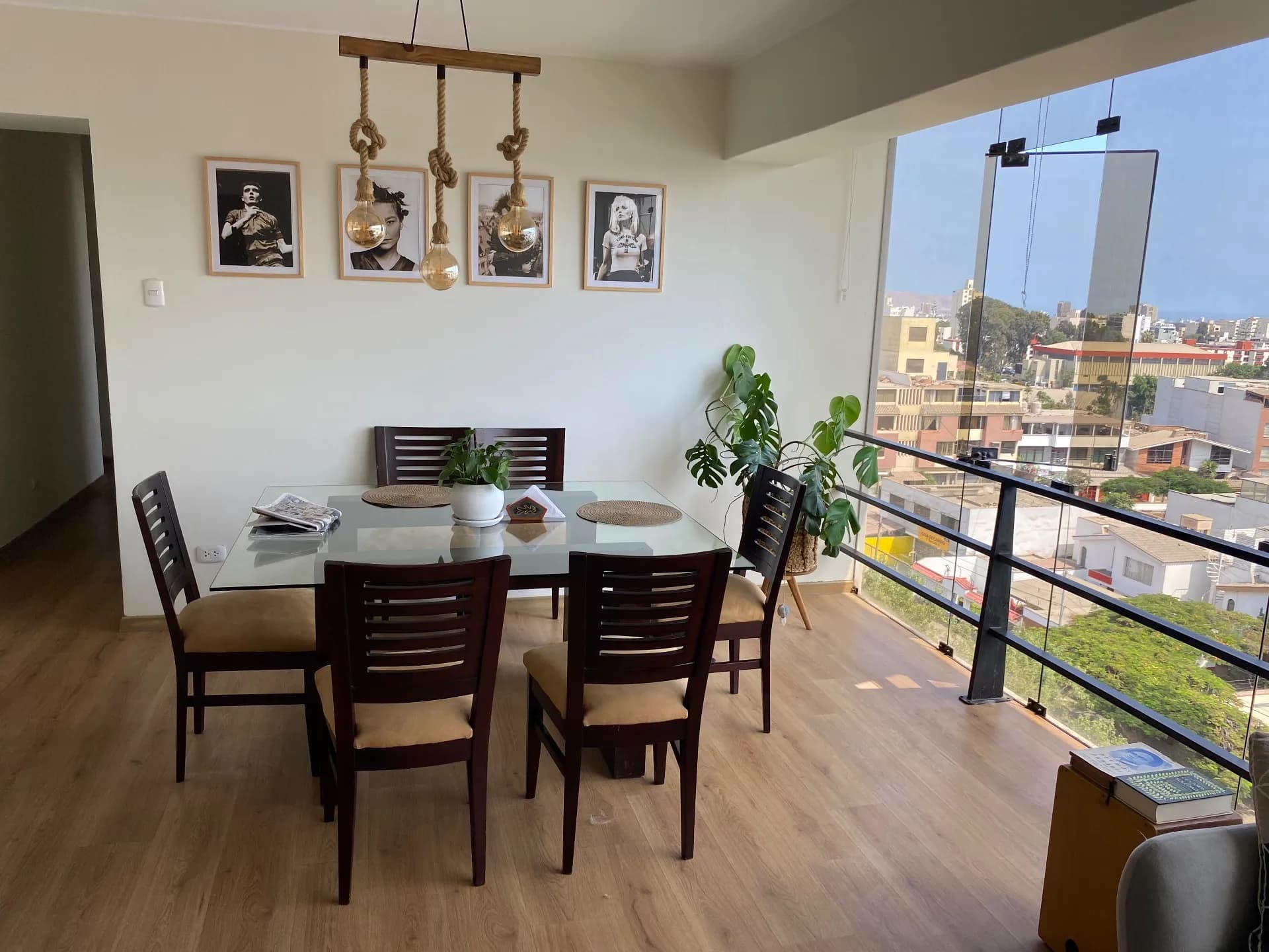 Departamento con vista a la ciudad — foto 10