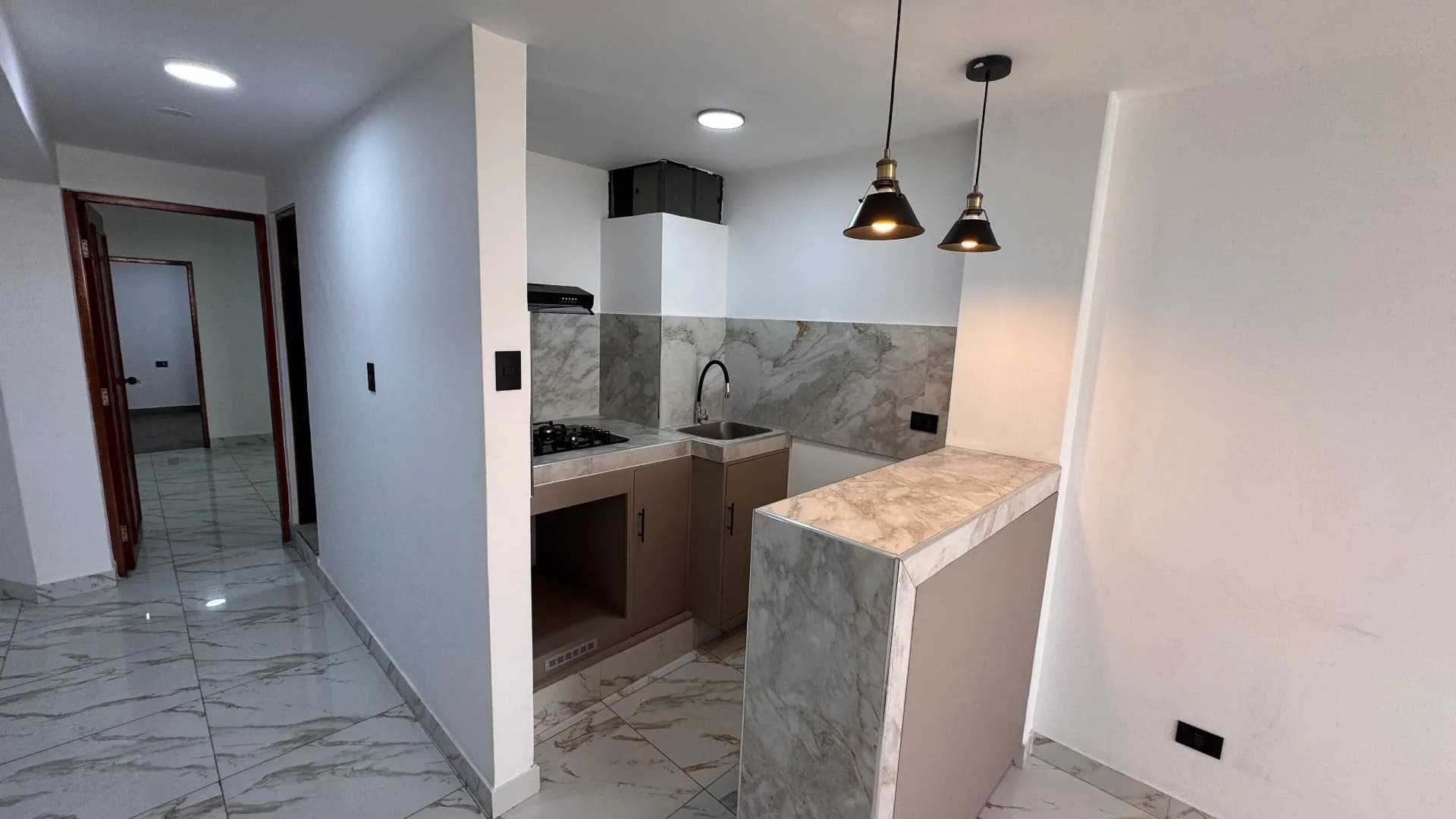 Departamento en alquiler en Miraflores – 90 m², 2 dormitorios — foto 2