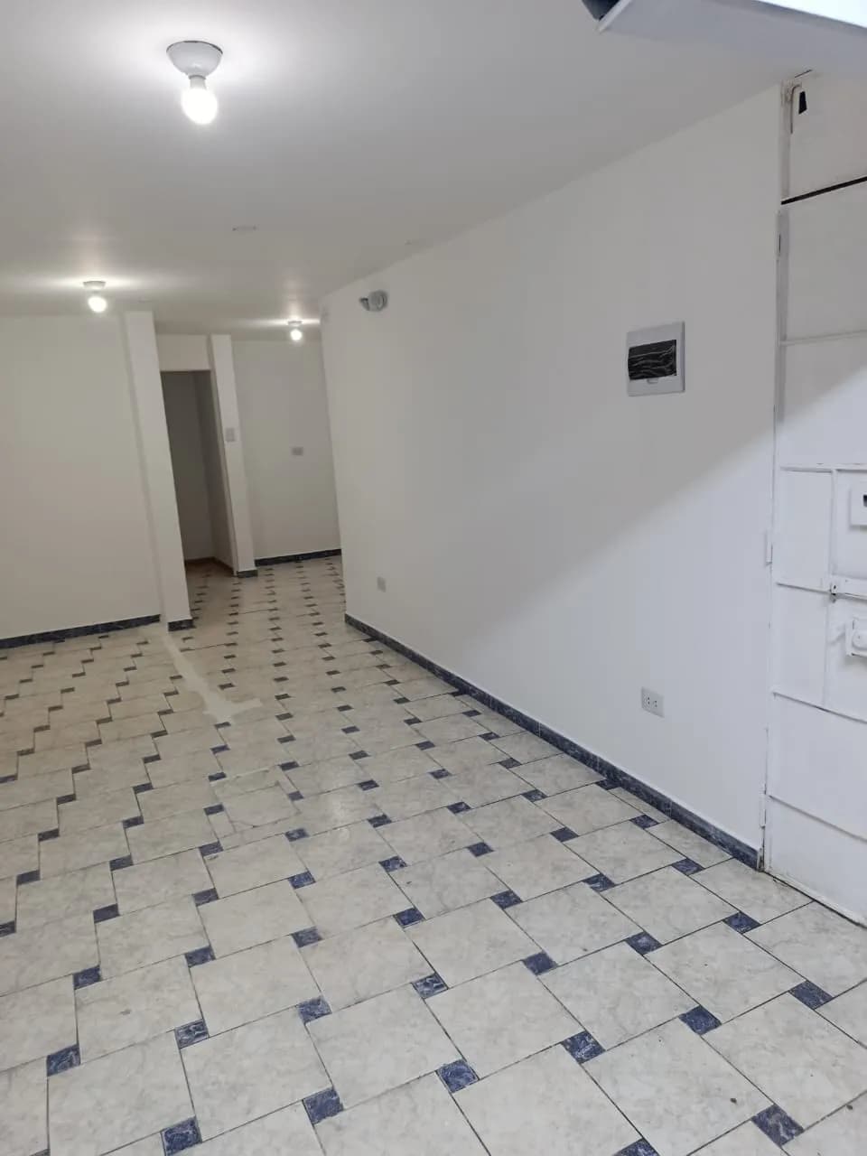Local comercial primer piso puerta a la calle — foto 6