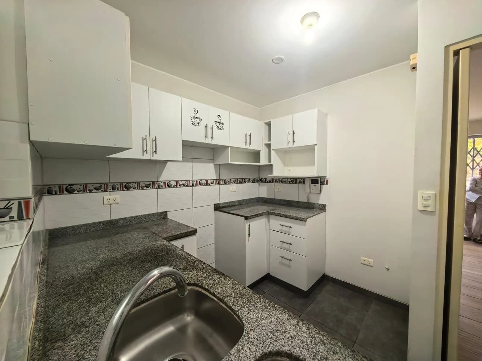 alquilo del de 3 dormitorios 95m2 en Lincidro. — foto 3