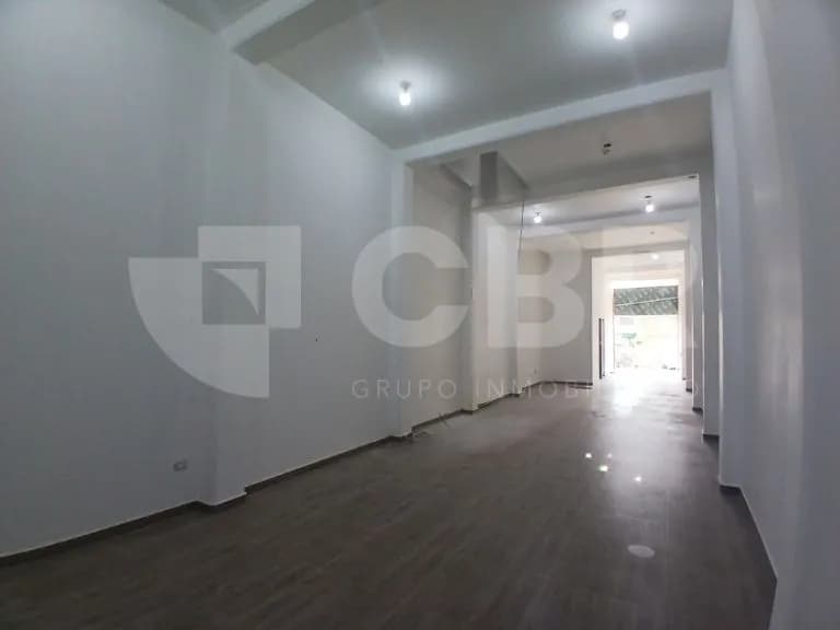 ALQUILER LOCAL COMERCIAL EN EL CALLAO — foto 3