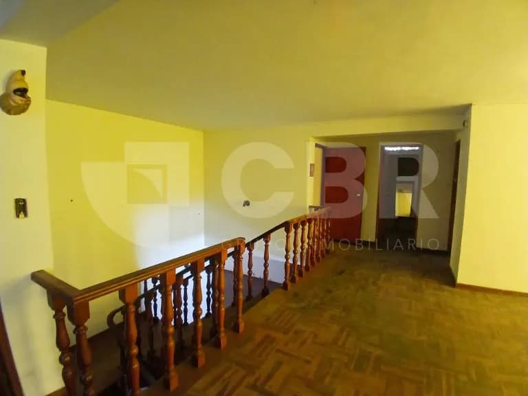VENTA CASA COMO TERRENO EN SURCO — foto 7