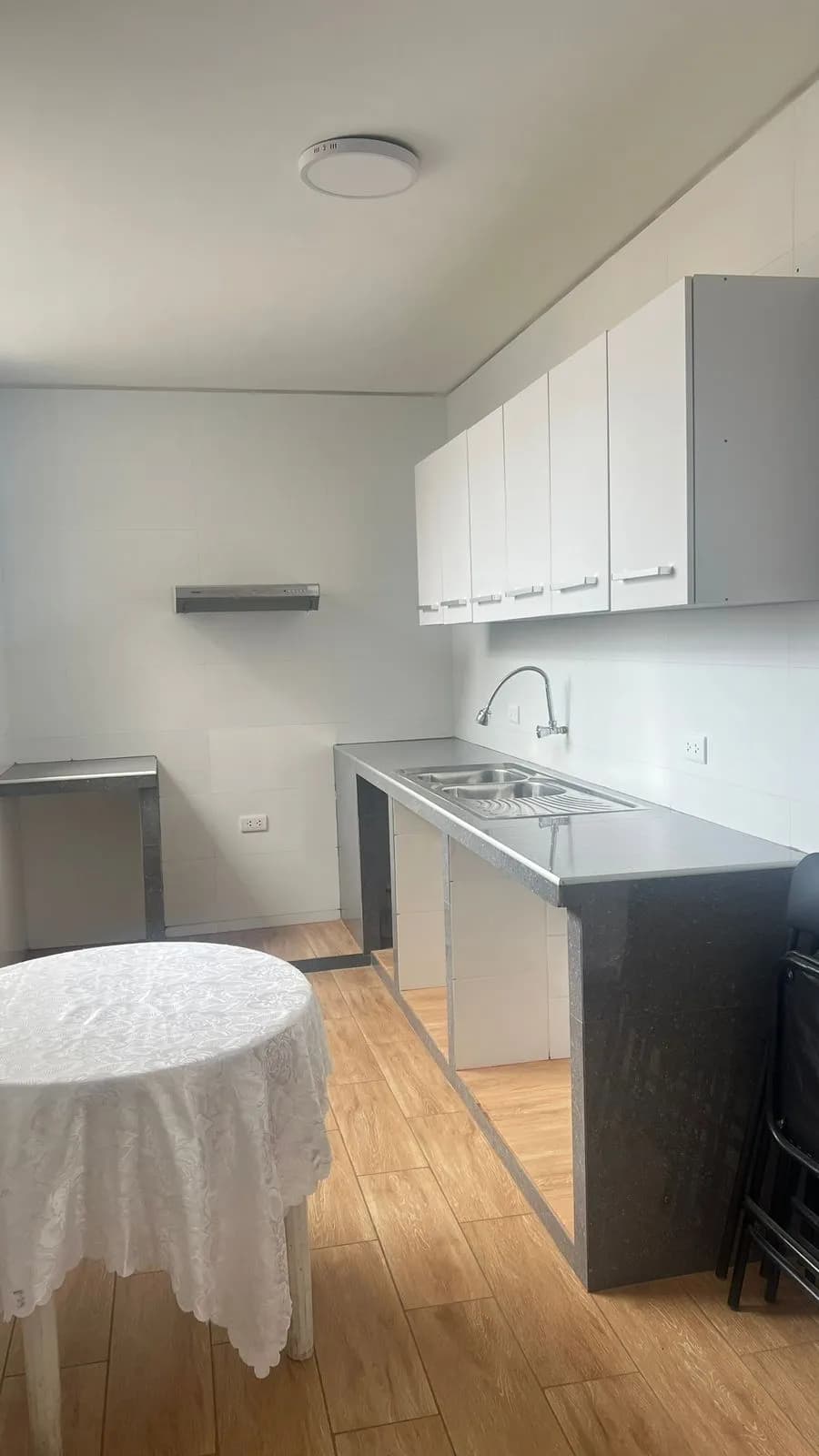 VENTA OCASION DEPA 2DO PISO URB. ELIO USD 180,000 — foto 2