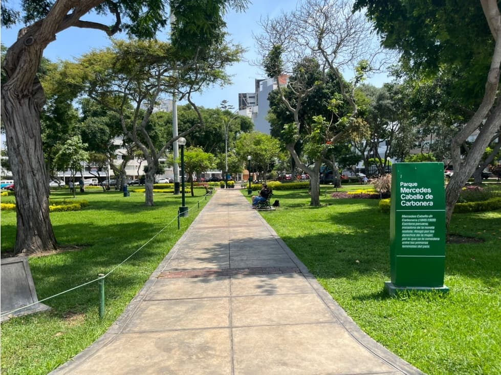 Impecable Departamento f/parque 3 dor, cyb/servicio, estar, 1 cochera — foto 3