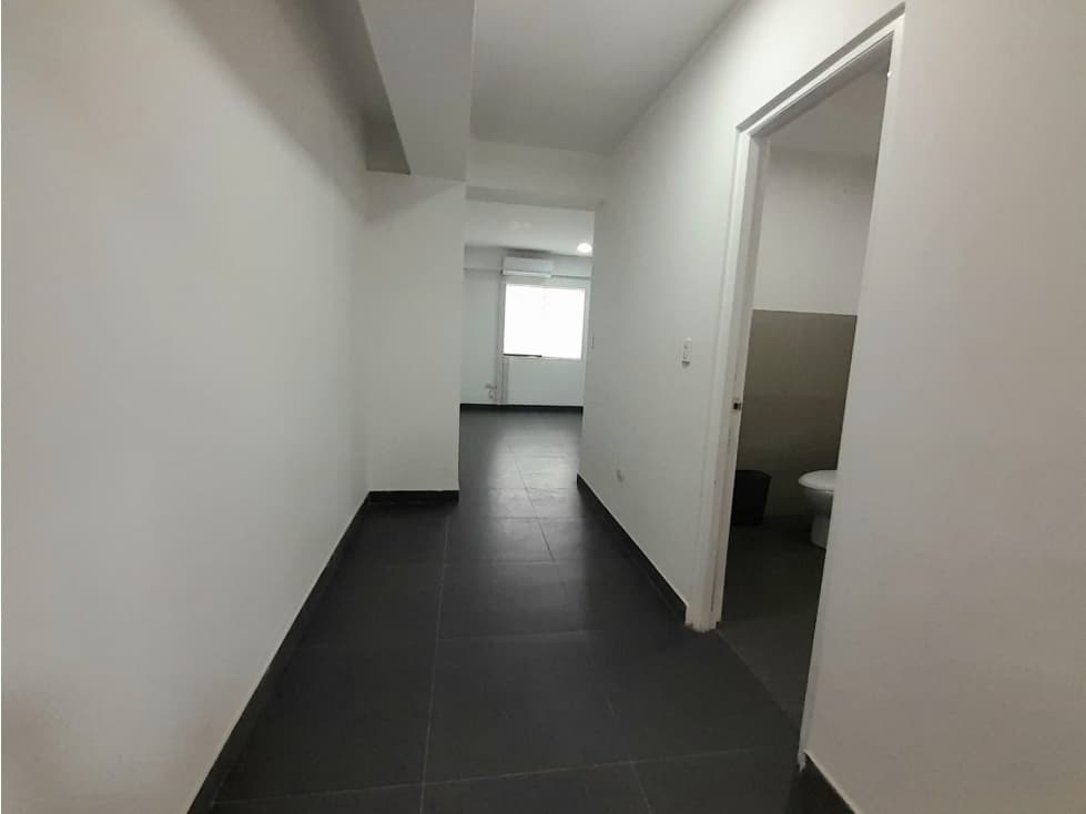 OFICINA EN ALQUILER EN LA MOLINA -URB. EL REMANSO — foto 5