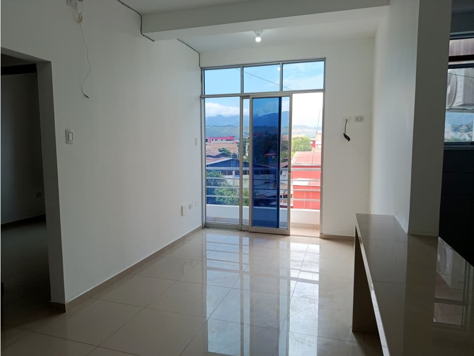 SE ALQUILA DEPARTAMENTO EN MORALES, TARAPOTO — foto 2