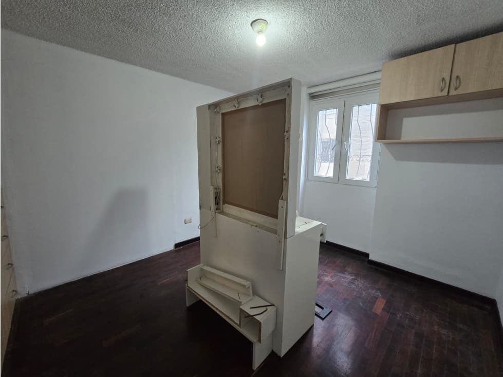 VENDO FUNCIONAL DEPARTAMENTO DE 3 DORMITORIOS EN LA CALERA, SURQUILLO — foto 4