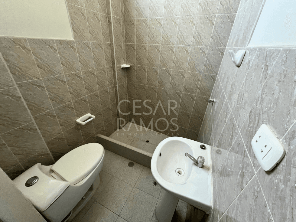 SE ALQUILA SEGUNDO Y TERCER PISO EN TRANSVERSAL LIMA CENTRO DE SULLANA — foto 5