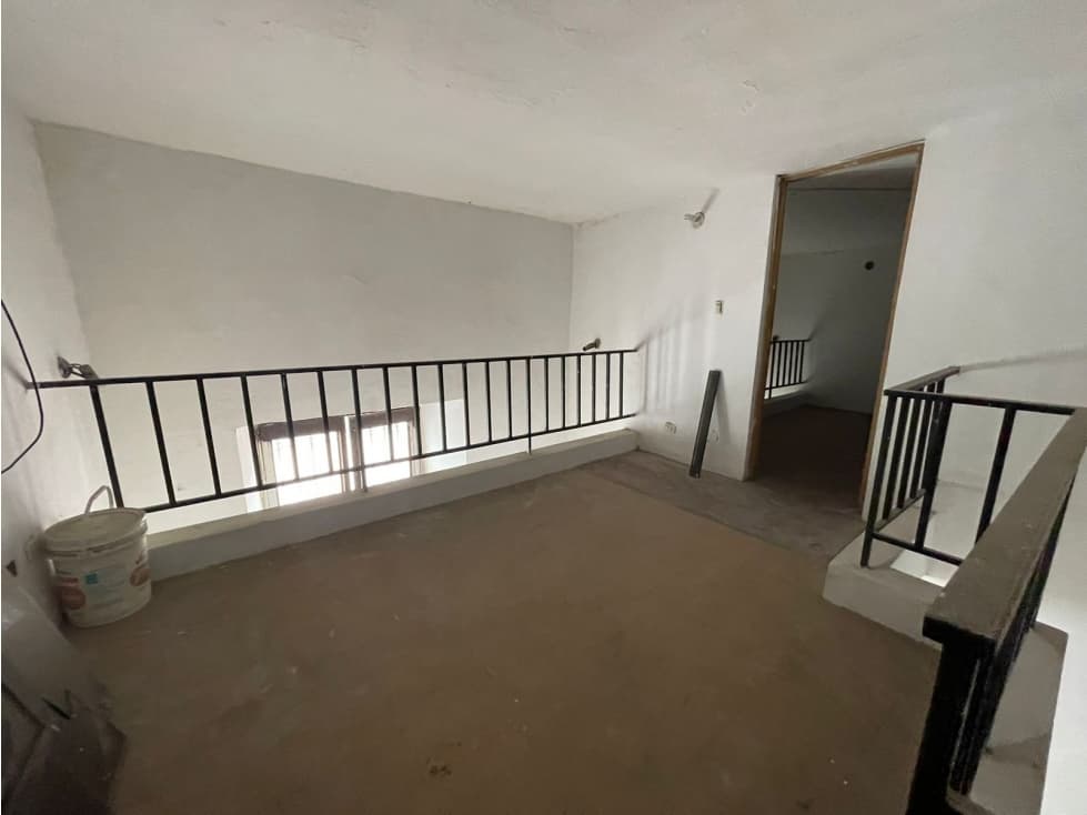 VENTA DE CASONA EN PERAL — foto 1