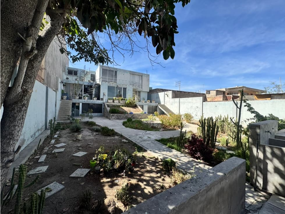 TERRENO COMERCIAL EN EL CENTRO DE AQP — foto 2