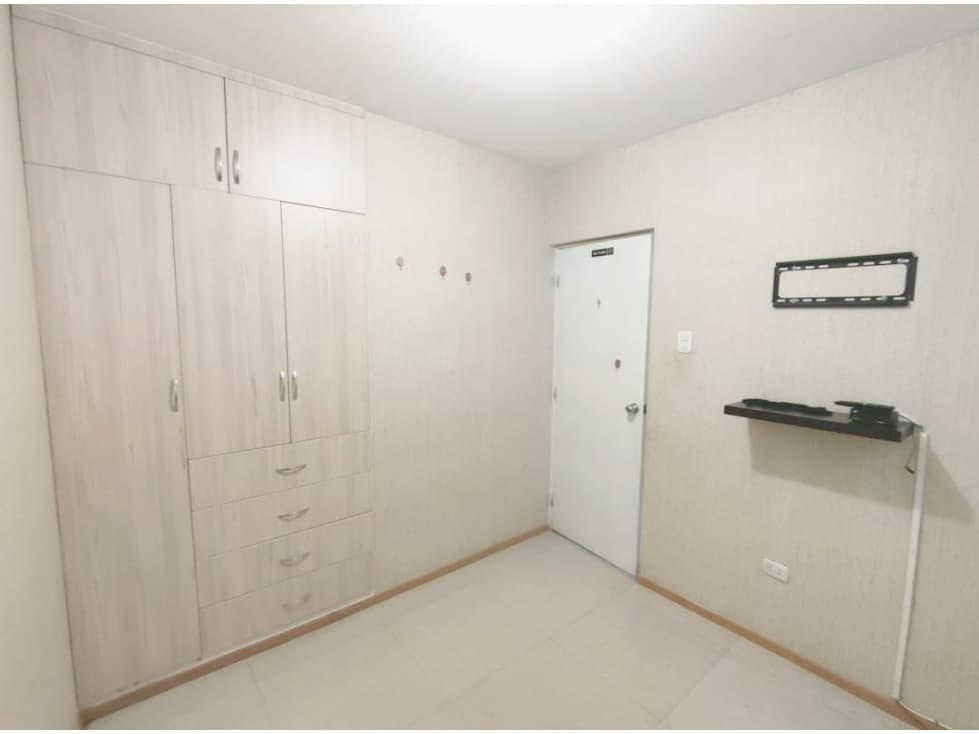 VENDO O ALQUILO DEPARTAMENTO EN CORALES — foto 6