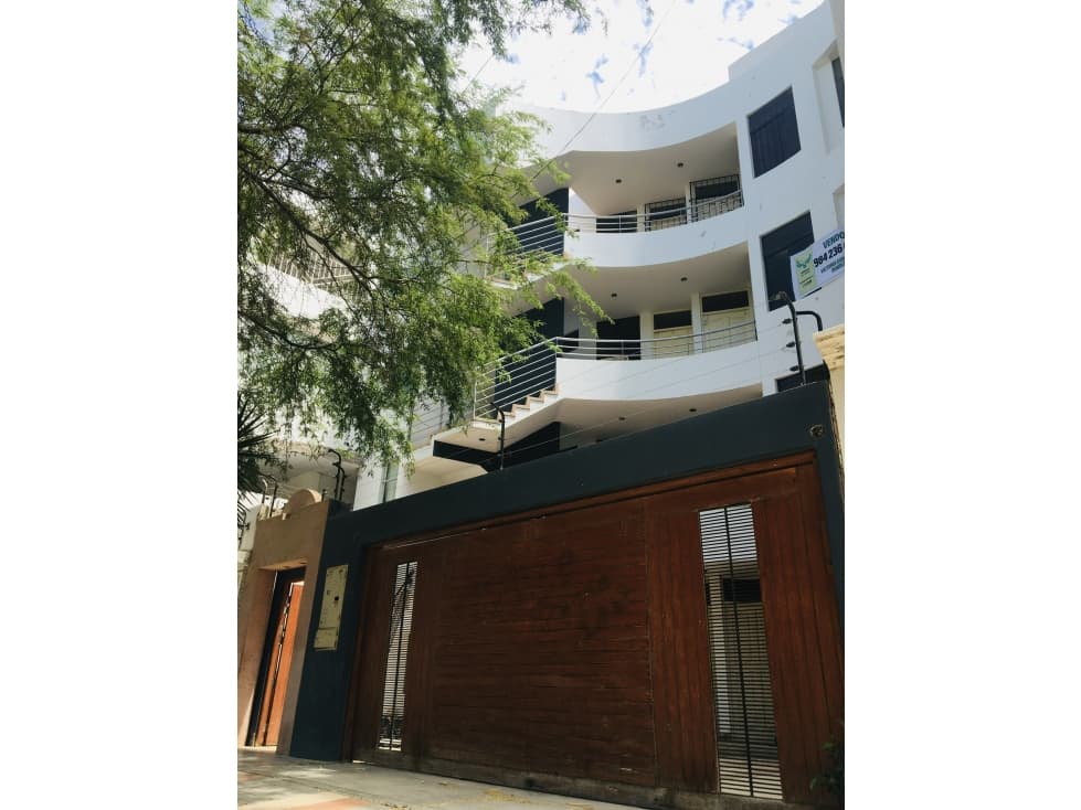 VENDO DEPARTAMENTOS EN MIRAFLORES — foto 1