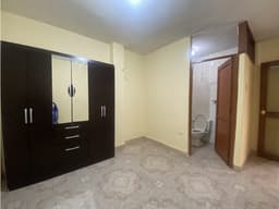 Alquilo departamento en 1er piso, Santa María del Pinar