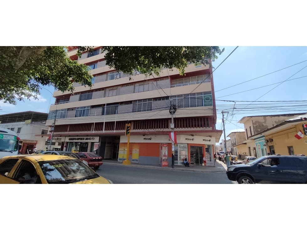 VENDO O ALQUILO AV. SANCHEZ CERRO — foto 1