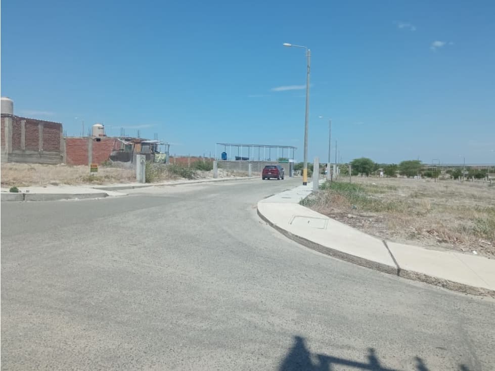 VENDO TERRENO EN LAS COLINAS DE PIURA — foto 1
