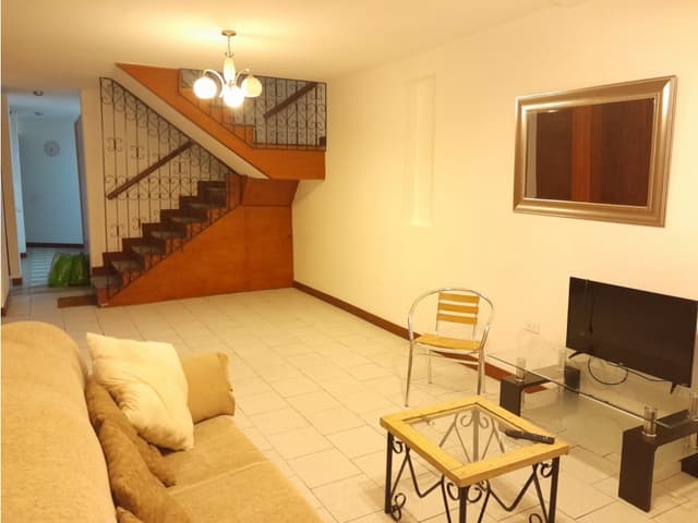 ALQUILO DUPLEX AMOBLADO EN MIRAFLORES